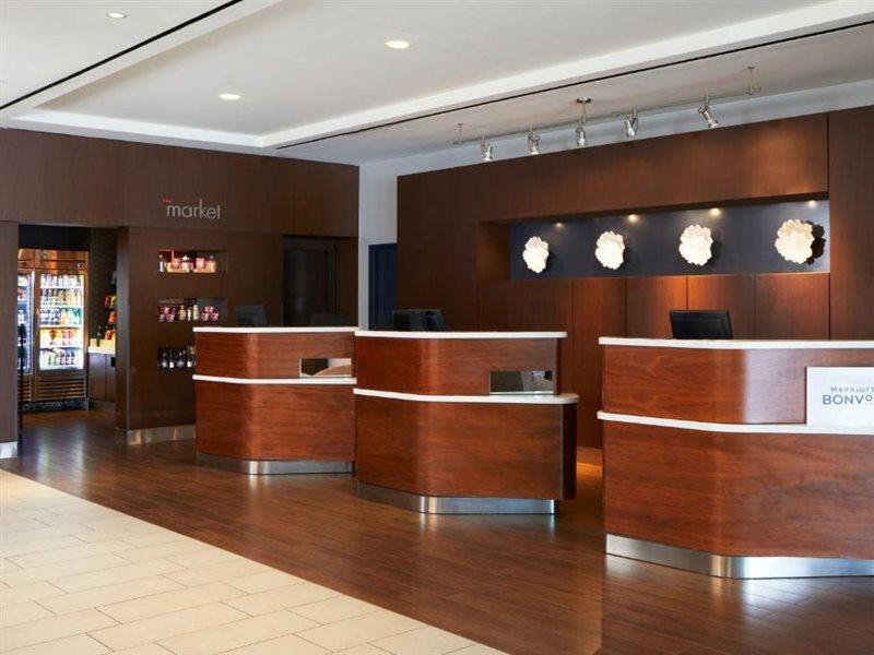 Courtyard By Marriott Los Angeles Lax / Century Boulevard Екстериор снимка