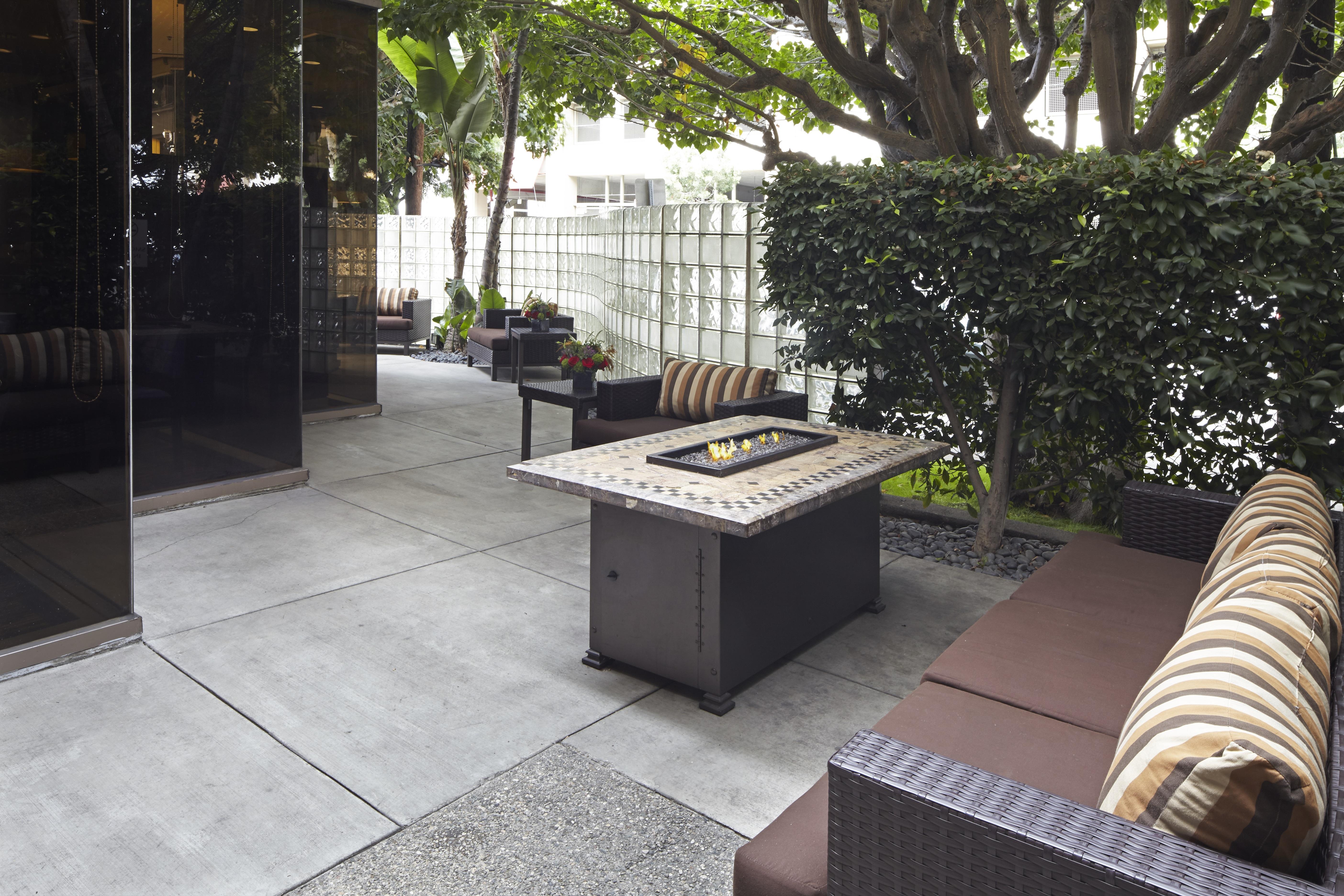 Courtyard By Marriott Los Angeles Lax / Century Boulevard Екстериор снимка
