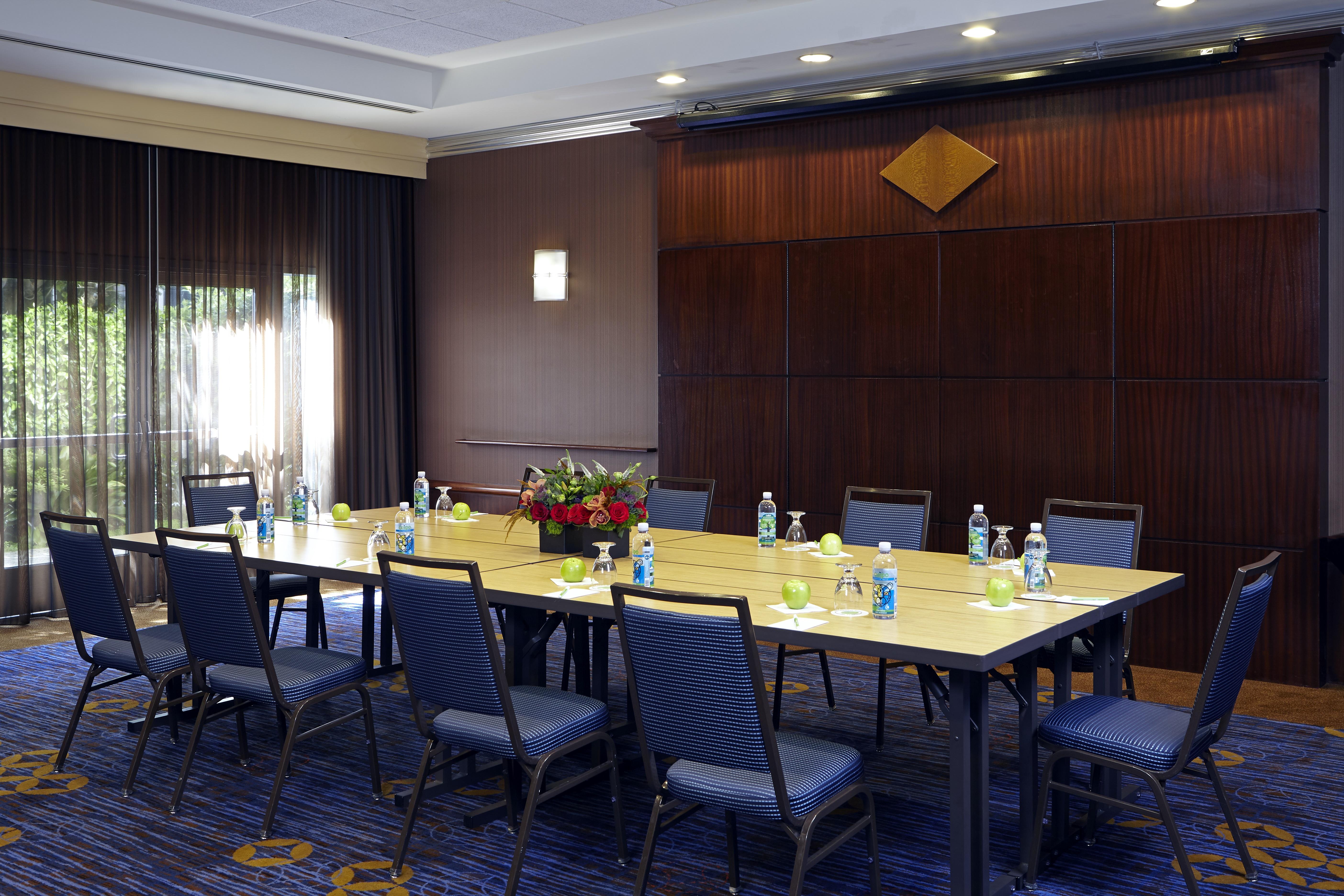 Courtyard By Marriott Los Angeles Lax / Century Boulevard Екстериор снимка