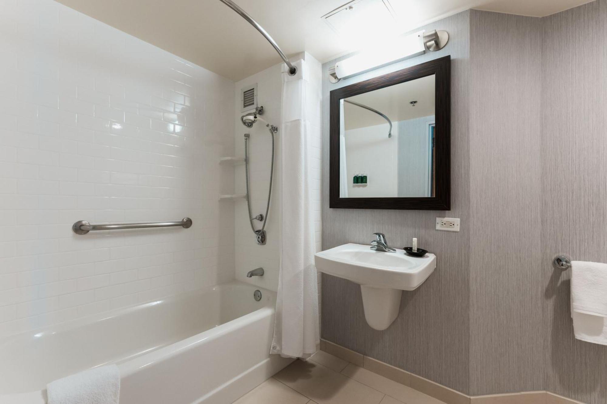Courtyard By Marriott Los Angeles Lax / Century Boulevard Екстериор снимка