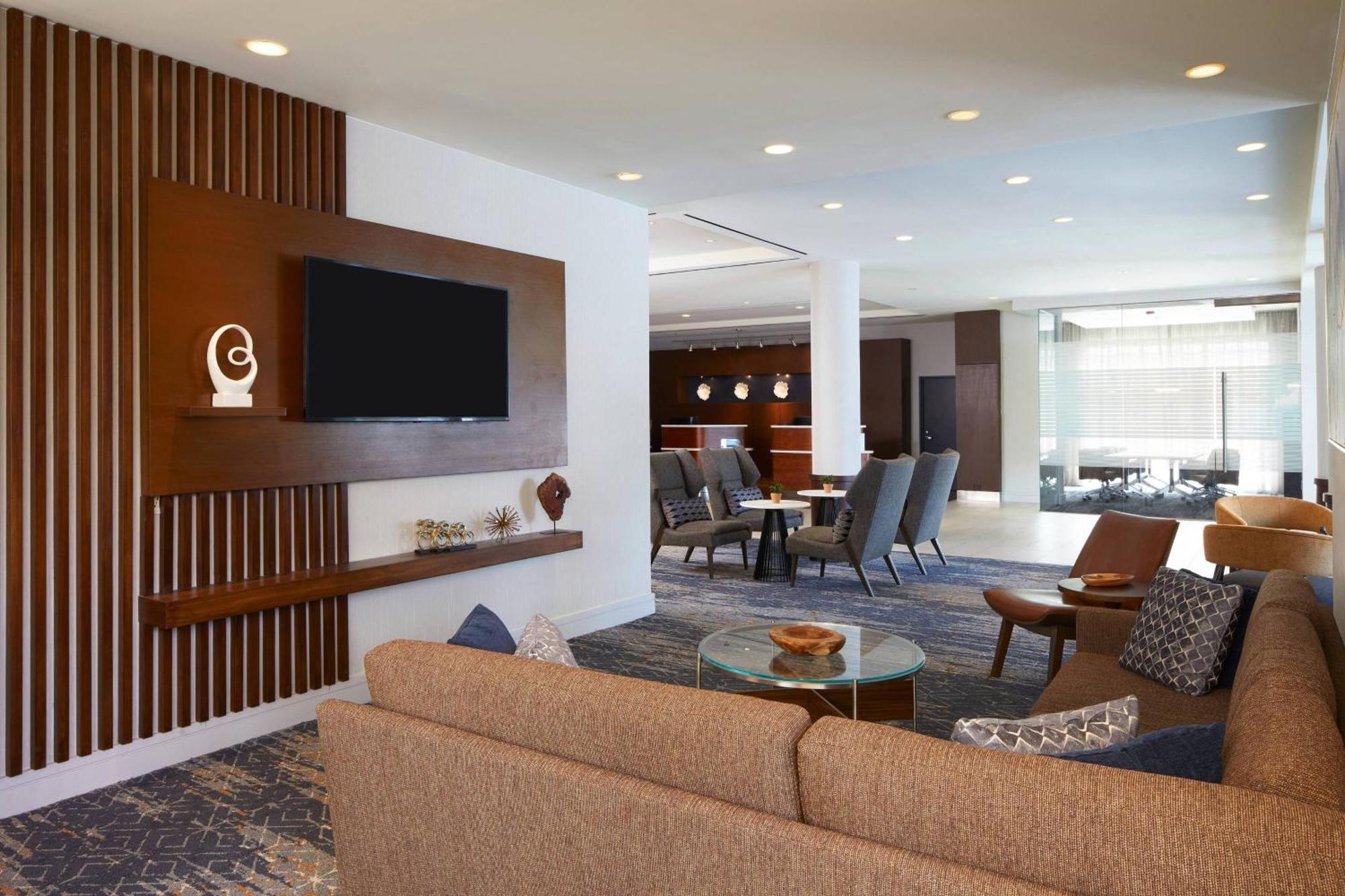 Courtyard By Marriott Los Angeles Lax / Century Boulevard Екстериор снимка
