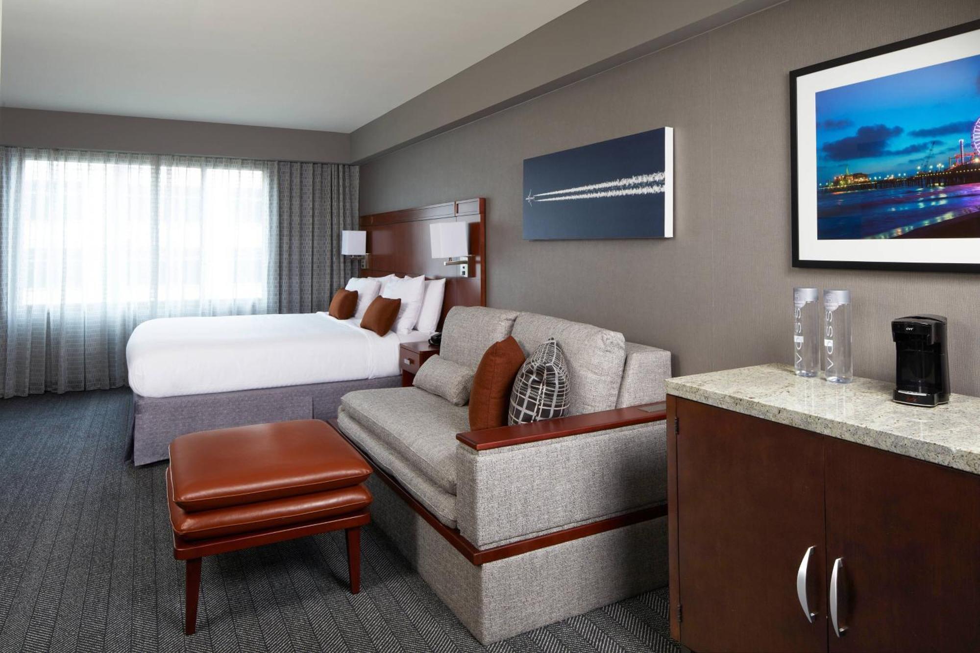 Courtyard By Marriott Los Angeles Lax / Century Boulevard Екстериор снимка